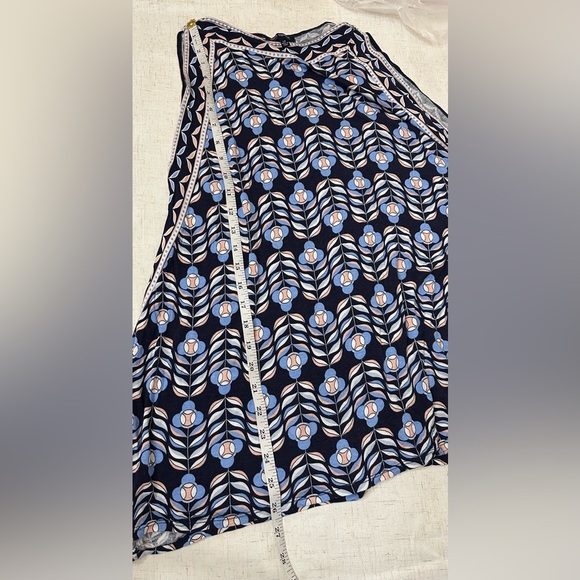 Max Edition Navy and Pink Petite Top - Picture 4 of 12